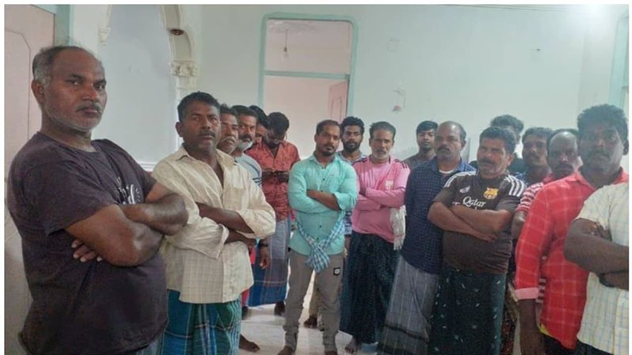 കൊവിഡ് 19: തിരുവനന്തപുരം സ്വദേശികളായ മത്സ്യത്തൊഴിലാളികൾ ഇറാനിൽ കുടുങ്ങി
