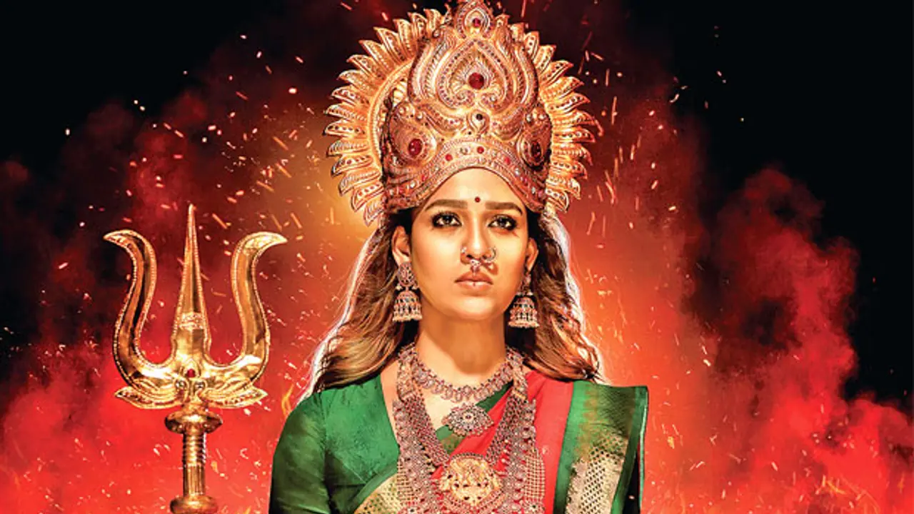 மீசை வச்ச அம்மன்... நயன்தாராவை பங்கமாய் கலாய்க்கும் நெட்டிசன்கள்... மூக்குத்தி அம்மனுக்கு வந்த சோதனை...! மீசை வச்ச அம்மன்... நயன்தாராவை பங்கமாய் கலாய்க்கும் நெட்டிசன்கள்... மூக்குத்தி அம்மனுக்கு வந்த சோதனை...!