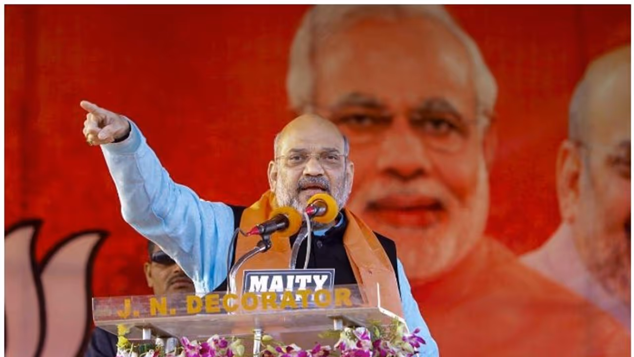 ബംഗാൾ റാലിയിൽ അമിത് ഷായുടെ ഉന്നം മമത, ആയുധം സിഎഎ റാലിയിൽ 'ഗോലി മാരോ'