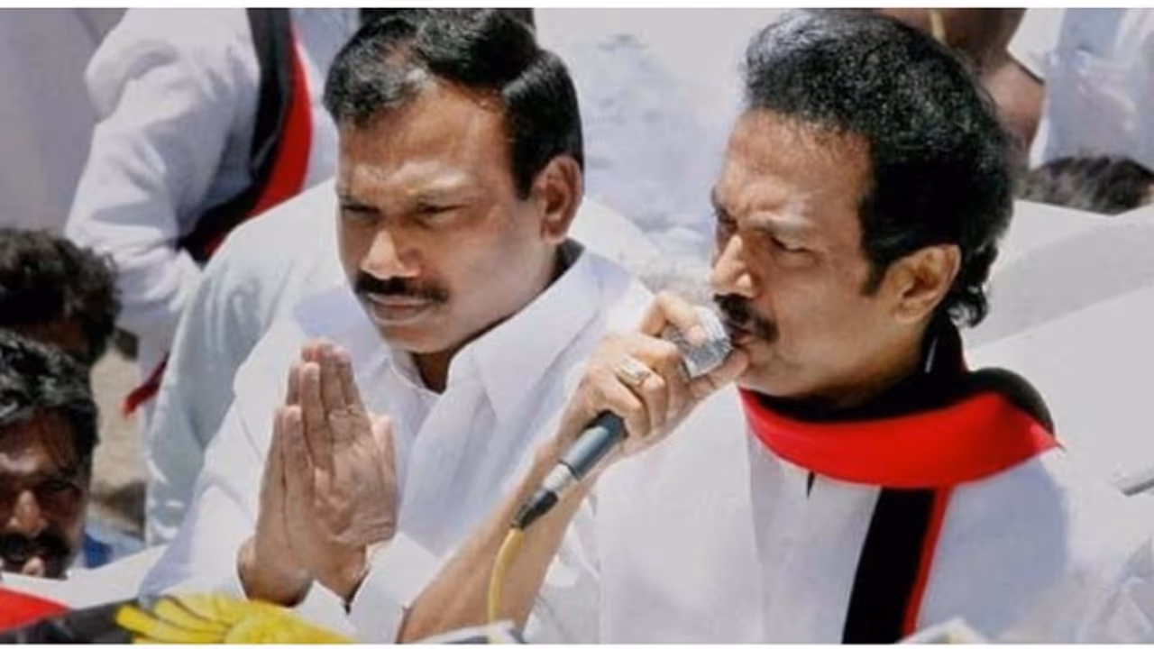 திமுகவை திணறடிக்கும் பதவி ஈகோ... முட்டி மோதும் ஐந்து படையான்கள்..! திமுகவை திணறடிக்கும் பதவி ஈகோ... முட்டி மோதும் ஐந்து படையான்கள்..!