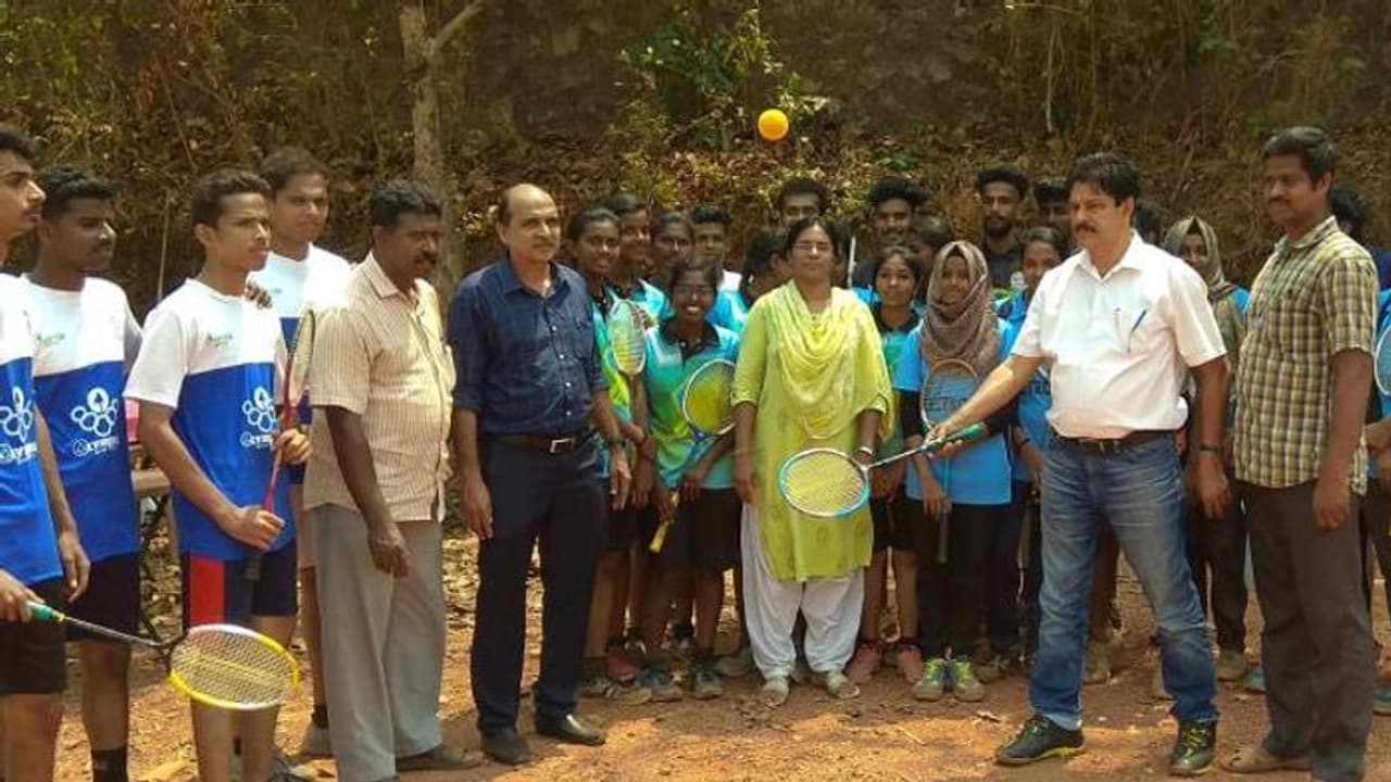 സംസ്ഥാന പോളിടെക്നിക് ബോൾ ബാഡ്മിന്റൺ ചാമ്പ്യൻഷിപ്പ്; തൃപ്രയാർ എസ്ആർജി കോളേജിന് ഇരട്ടക്കിരീടം സംസ്ഥാന പോളിടെക്നിക് ബോൾ ബാഡ്മിന്റൺ ചാമ്പ്യൻഷിപ്പ്; തൃപ്രയാർ എസ്ആർജി കോളേജിന് ഇരട്ടക്കിരീടം