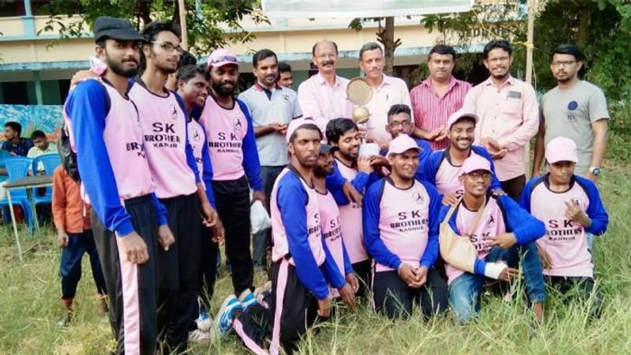 അസിസ് മെമ്മോറിയൽ സംസ്ഥാന അന്ധ ക്രിക്കറ്റ് ചാമ്പ്യൻഷിപ്പ്; കാസർഗോഡ് റെയിൻബോ സ്റ്റാർ ജേതാക്കൾ അസിസ് മെമ്മോറിയൽ സംസ്ഥാന അന്ധ ക്രിക്കറ്റ് ചാമ്പ്യൻഷിപ്പ്; കാസർഗോഡ് റെയിൻബോ സ്റ്റാർ ജേതാക്കൾ