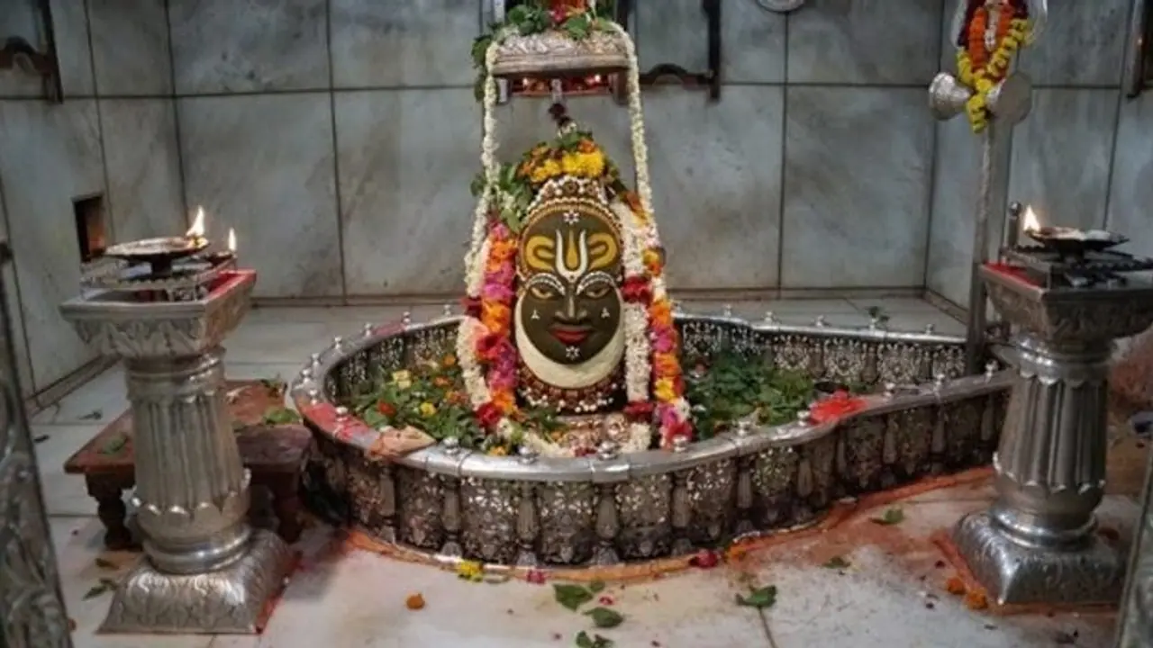 12 Jyotirlingas of Lord Shiva 12 Jyotirlingas of Lord Shiva