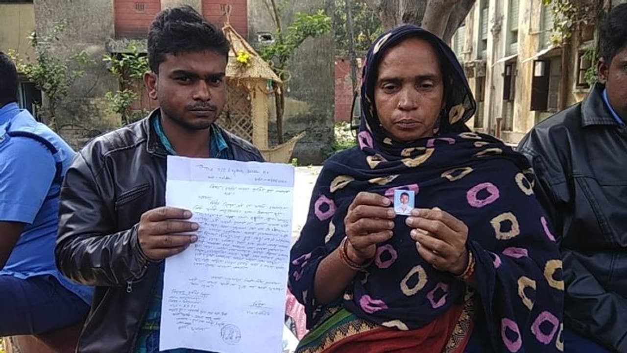 সরকারি হাসপাতাল থেকে উধাও রোগী, চাঞ্চল্য মালদহে সরকারি হাসপাতাল থেকে উধাও রোগী, চাঞ্চল্য মালদহে