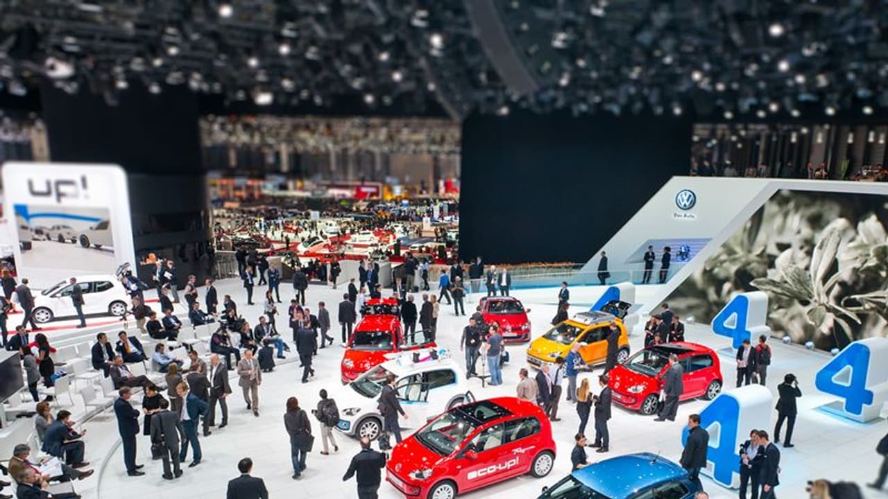 'Auto Show 2022' से पहले MP में हो रहा जोरदार आयोजन, इस शहर में रेस लगाएंगाी सुपर कार और धांसू बाइक 