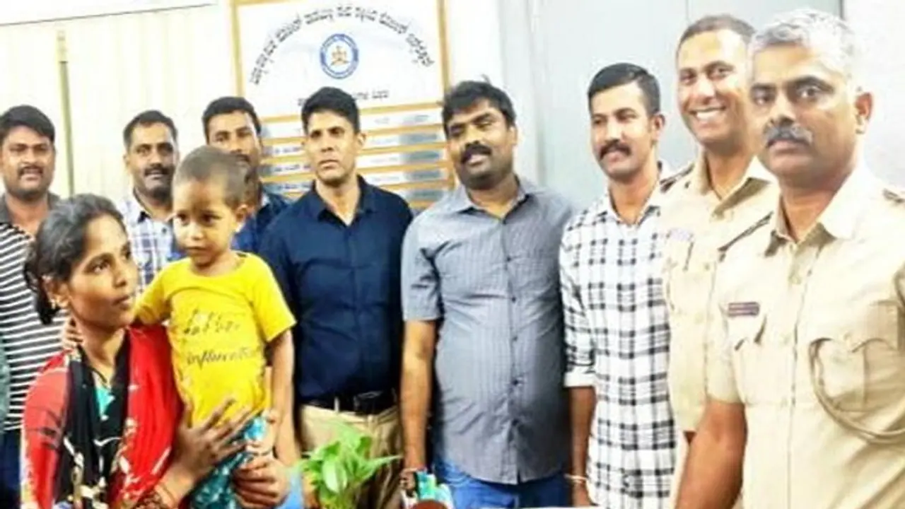 ಕಿಡ್ನಾಪ್ ಆಗಿದ್ದ 3 ವರ್ಷದ ಮಗುವನ್ನು 48 ಗಂಟೆಯಲ್ಲಿ ತಾಯಿ ಮಡಿಲಿಗೆ ಸೇರಿಸಿದ ಬೆಂಗ್ಳೂರು ಪೊಲೀಸ್ರು ಕಿಡ್ನಾಪ್ ಆಗಿದ್ದ 3 ವರ್ಷದ ಮಗುವನ್ನು 48 ಗಂಟೆಯಲ್ಲಿ ತಾಯಿ ಮಡಿಲಿಗೆ ಸೇರಿಸಿದ ಬೆಂಗ್ಳೂರು ಪೊಲೀಸ್ರು