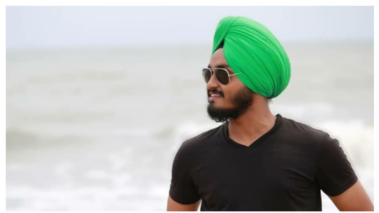 കോഴിക്കോട് ബിരുദ വിദ്യാര്ത്ഥിയുടെ ആത്മഹത്യ; ദേശീയ ന്യൂനപക്ഷ കമ്മീഷന് റിപ്പോര്ട്ട് തേടി കോഴിക്കോട് ബിരുദ വിദ്യാര്ത്ഥിയുടെ ആത്മഹത്യ; ദേശീയ ന്യൂനപക്ഷ കമ്മീഷന് റിപ്പോര്ട്ട് തേടി