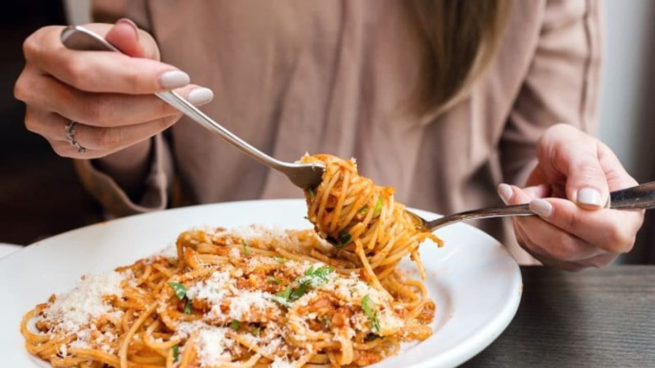 തടി കുറയ്ക്കാന്‍ ആഗ്രഹിക്കുന്നുവോ? എങ്കില്‍ ഈ സമയത്ത് ഭക്ഷണം കഴിക്കരുതേ...