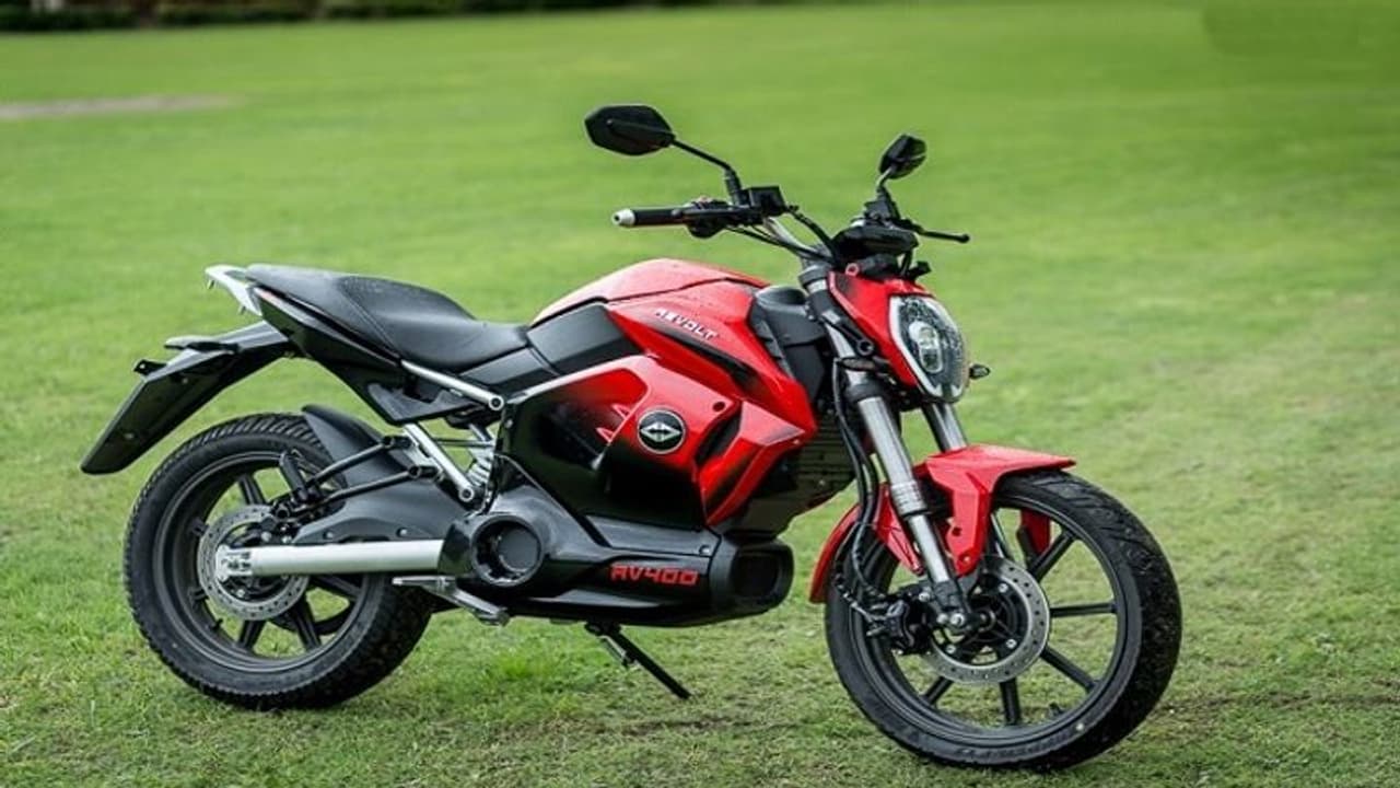 హైదరాబాద్ మార్కెట్లోకి కొత్త బైక్...గంటకు 85 కిలోమీటర్ల వేగంతో... హైదరాబాద్ మార్కెట్లోకి కొత్త బైక్...గంటకు 85 కిలోమీటర్ల వేగంతో...