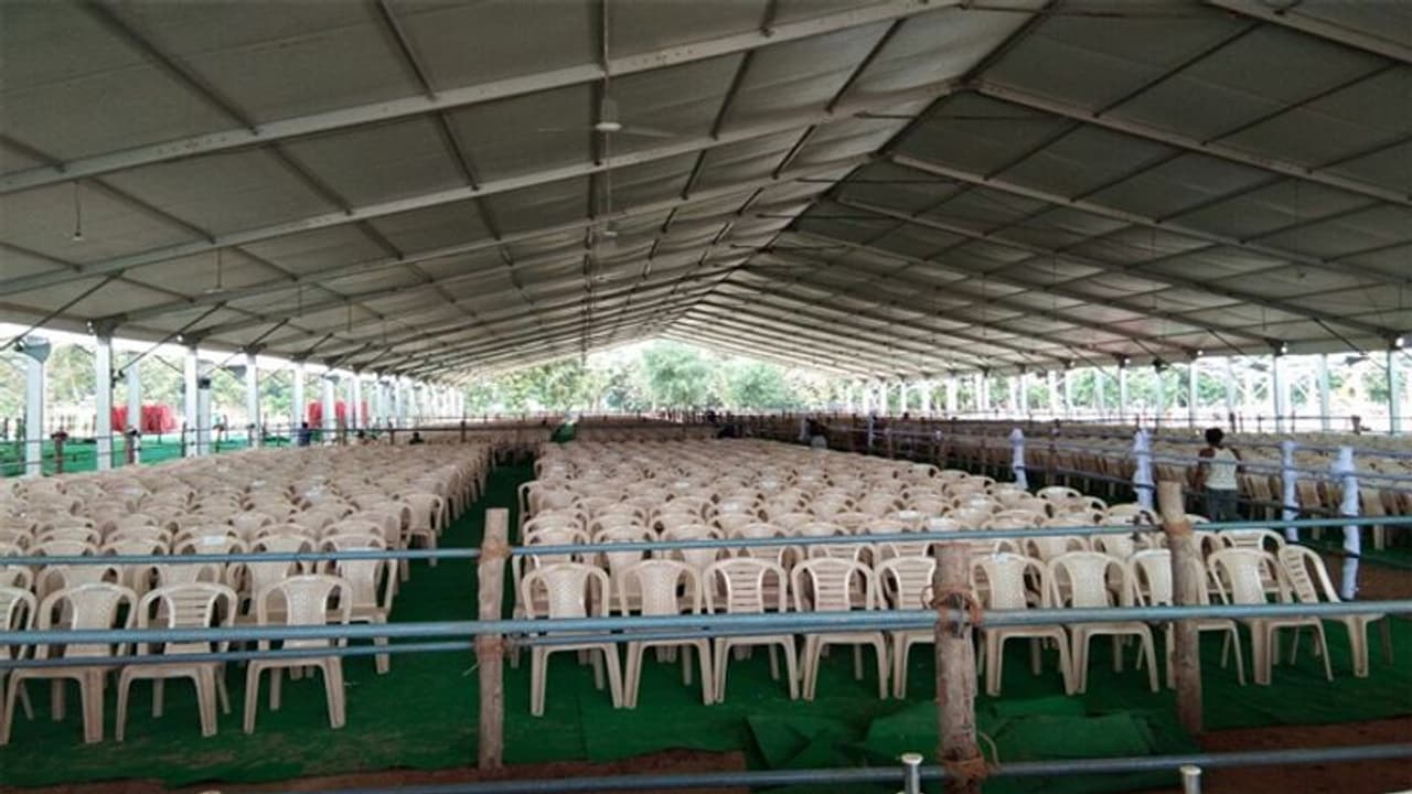 शिकायत के बाद कवायद, अब महाराष्ट्र में चुनाव में ज्यादा खर्चे की जांच करेगी समिति शिकायत के बाद कवायद, अब महाराष्ट्र में चुनाव में ज्यादा खर्चे की जांच करेगी समिति