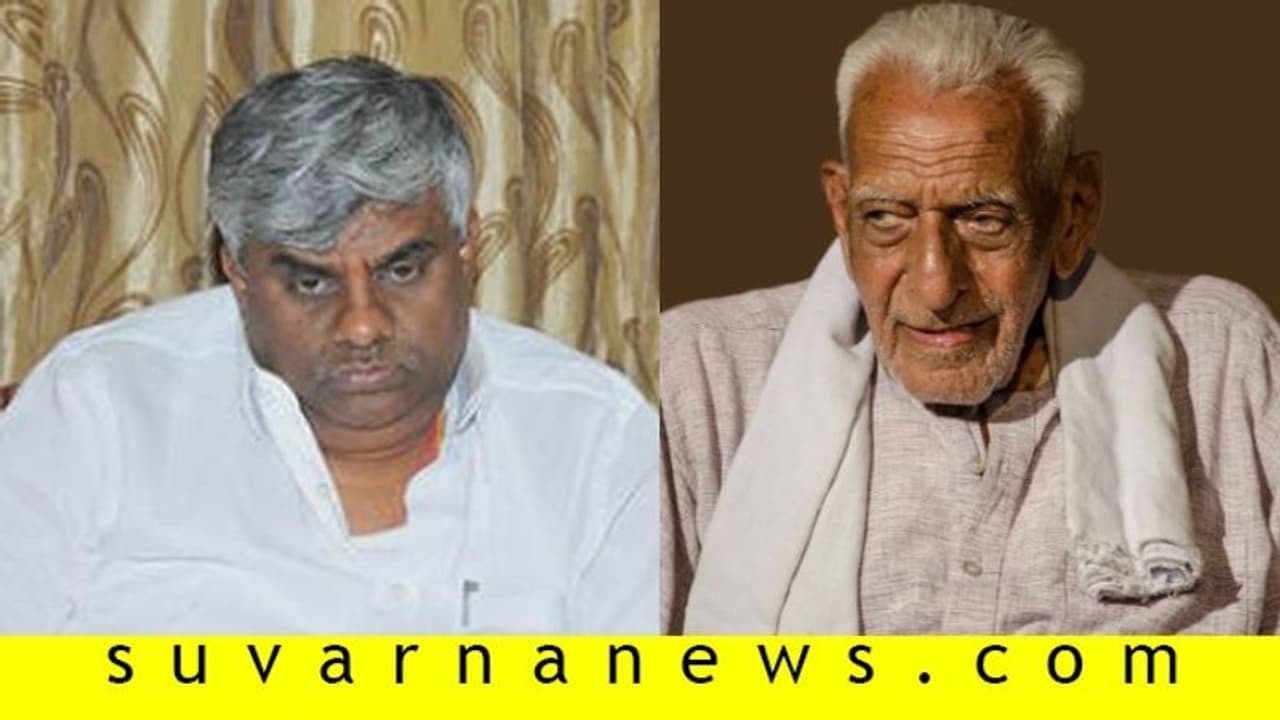 ದೊರೆಸ್ವಾಮಿ ಒಳ್ಳೆ ರಾಜಕಾರಣಿ ಎಂದು ಪೇಚಿಗೀಡಾದ ರೇವಣ್ಣ! ದೊರೆಸ್ವಾಮಿ ಒಳ್ಳೆ ರಾಜಕಾರಣಿ ಎಂದು ಪೇಚಿಗೀಡಾದ ರೇವಣ್ಣ!