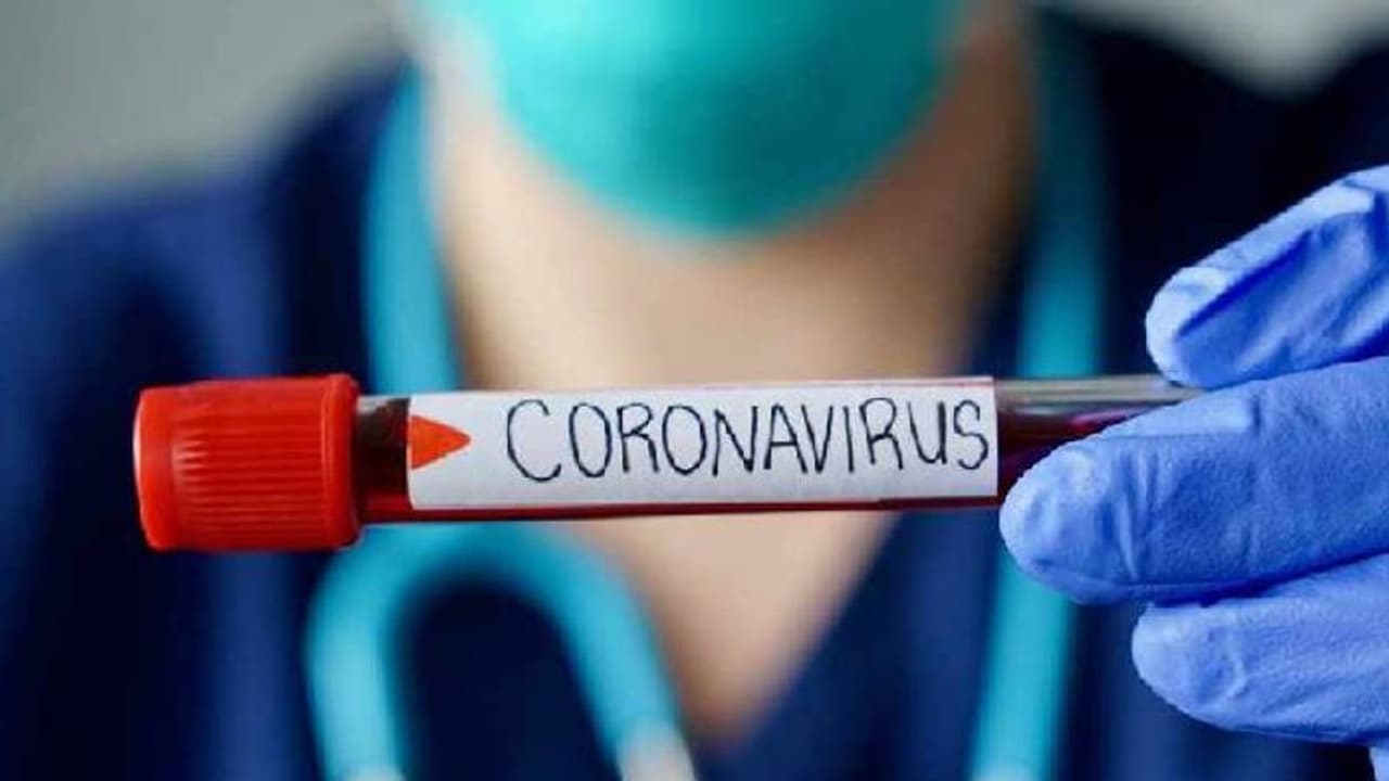 കൊറോണ വൈറസ്: യുഎഇയിലെ സ്കൂളുകൾക്കും കോളേജുകൾക്കും ഒരു മാസം അവധി പ്രഖ്യാപിച്ചു കൊറോണ വൈറസ്: യുഎഇയിലെ സ്കൂളുകൾക്കും കോളേജുകൾക്കും ഒരു മാസം അവധി പ്രഖ്യാപിച്ചു