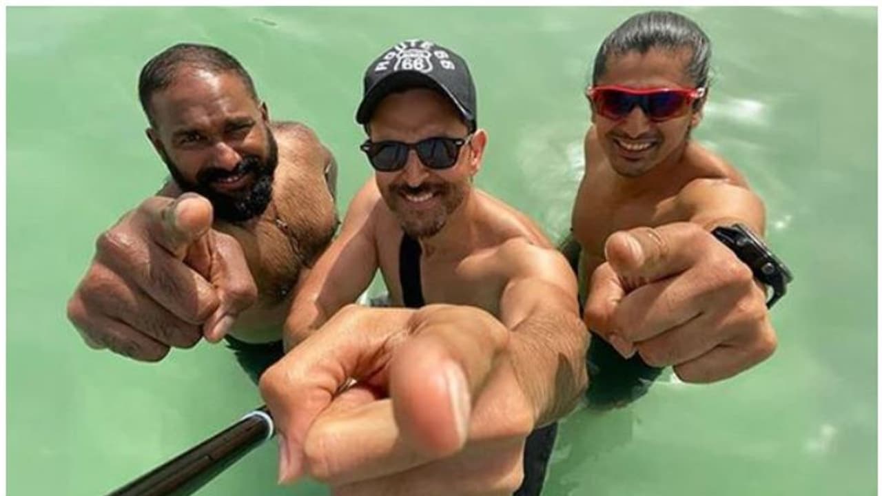 മെൻ അറ്റ് സീ, പുതിയ ഫോട്ടോയുമായി ഹൃത്വിക് റോഷൻ