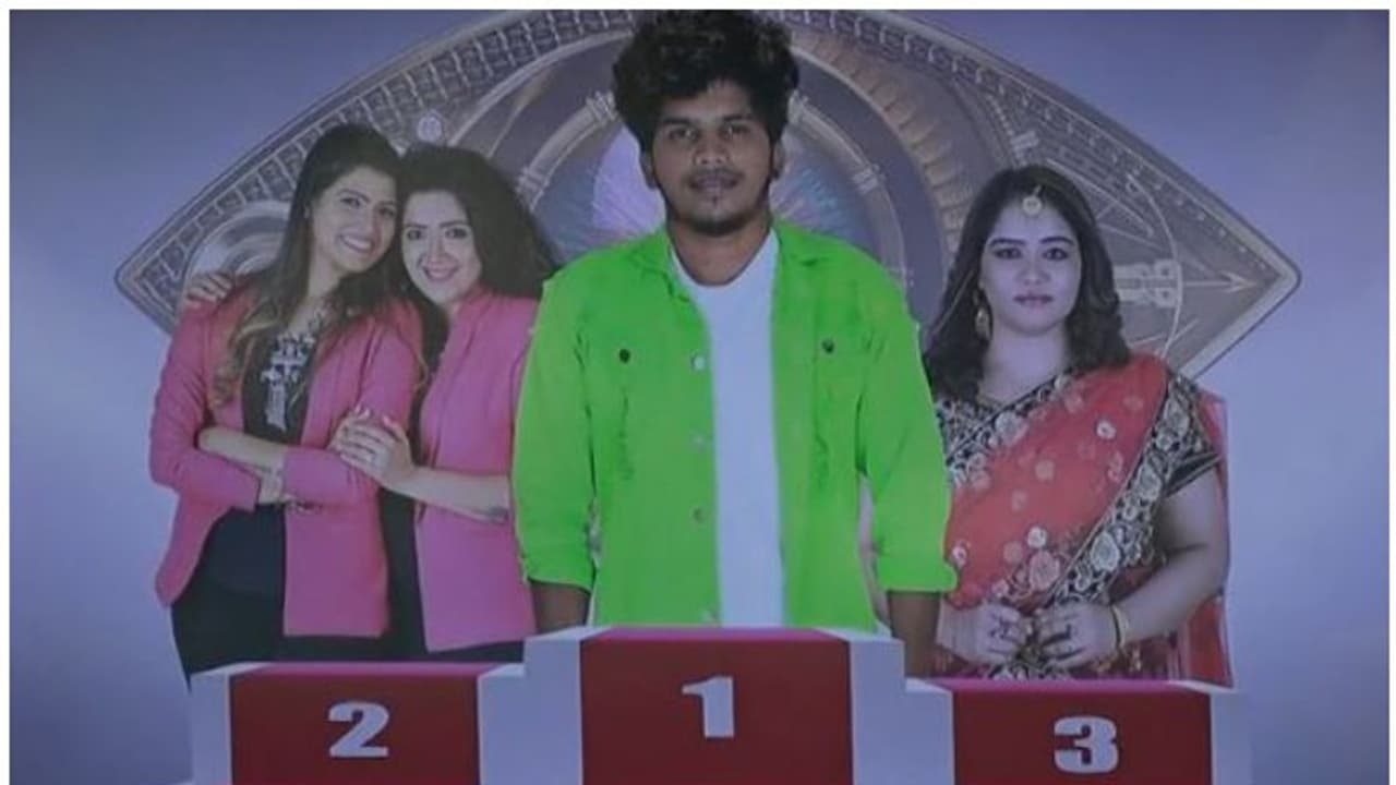 ടാസ്ക്കില് ഒന്നാമത് വീണ്ടും ഫുക്രു ടാസ്ക്കില് ഒന്നാമത് വീണ്ടും ഫുക്രു