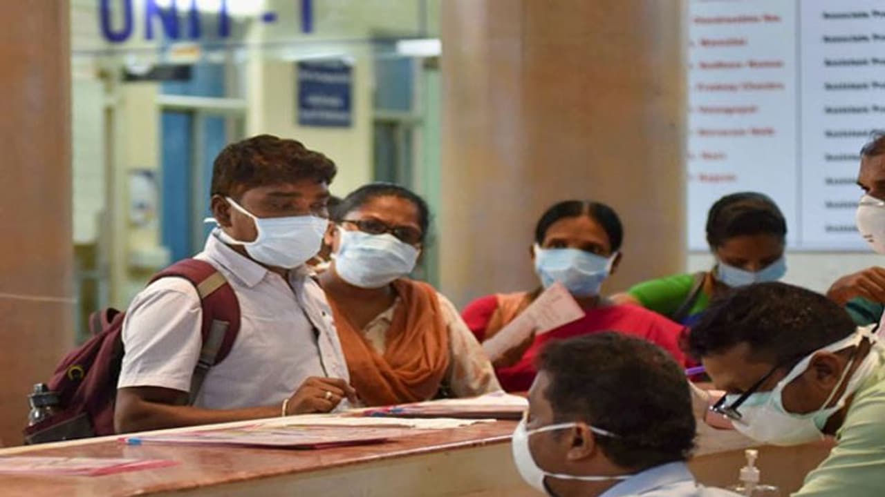 தீவிர கண்காணிப்பில் 1,292 பேர்..! தமிழகத்தில் பீதியை கிளப்பும் கொரோனா..! தீவிர கண்காணிப்பில் 1,292 பேர்..! தமிழகத்தில் பீதியை கிளப்பும் கொரோனா..!