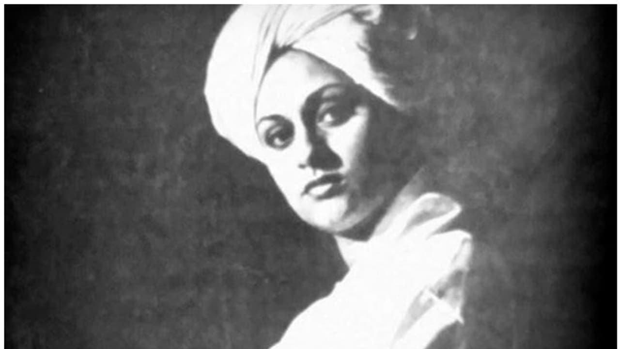 സ്വാമി വിവേകാനന്ദനായി ജയാ ബച്ചൻ, അപൂര്‍വ ഫോട്ടോയുമായി അമിതാഭ് ബച്ചൻ