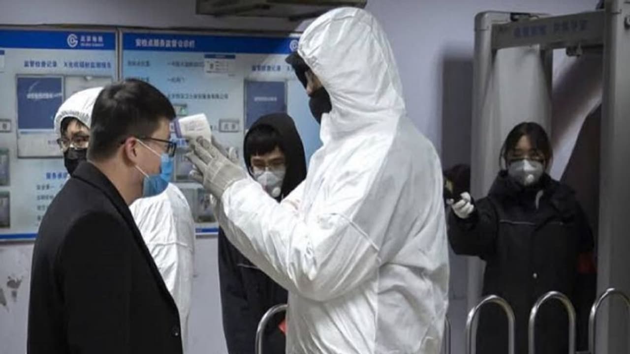 ఫేస్బుక్ ఉద్యోగికి కొరోనావైరస్... మరో 39 మందికి వ్యాధి లక్షణాలు.... ఫేస్బుక్ ఉద్యోగికి కొరోనావైరస్... మరో 39 మందికి వ్యాధి లక్షణాలు....