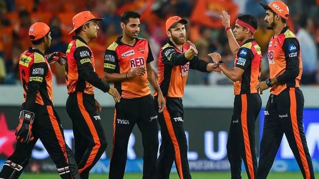 ஐபிஎல் 2020: முக்கியமான தலைக்கே டீம்ல இடம் இல்ல.. சன்ரைசர்ஸ் அணியின் ஆடும் லெவன் ஐபிஎல் 2020: முக்கியமான தலைக்கே டீம்ல இடம் இல்ல.. சன்ரைசர்ஸ் அணியின் ஆடும் லெவன்