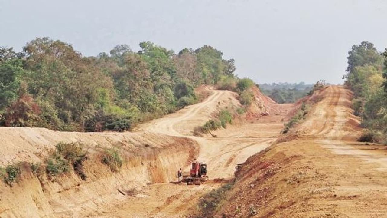 డ్యామ్ కోసం సేకరించిన మొత్తం 40 మిలియన్ల డాలర్లు.. యాడ్స్ కోసం ఖర్చు పెట్టింది 63 మిలియన్ల డాలర్లు.. ఎక్కడంటే? డ్యామ్ కోసం సేకరించిన మొత్తం 40 మిలియన్ల డాలర్లు.. యాడ్స్ కోసం ఖర్చు పెట్టింది 63 మిలియన్ల డాలర్లు.. ఎక్కడంటే?