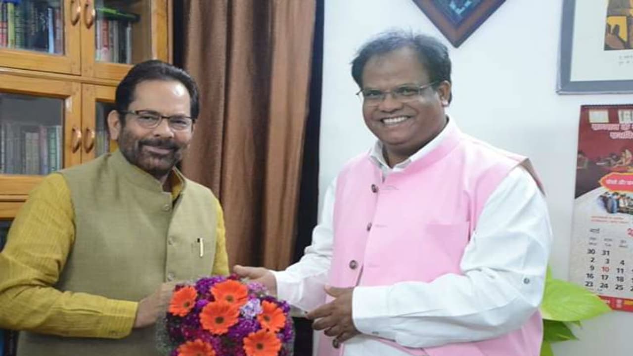 রাজ্য সরকারের জমি দখল করে বাড়ি অফিস তৈরি জন বার্লার, মোদীর মন্ত্রীর বিরুদ্ধে বিস্ফোরক অভিযোগ তৃণমূলের রাজ্য সরকারের জমি দখল করে বাড়ি অফিস তৈরি জন বার্লার, মোদীর মন্ত্রীর বিরুদ্ধে বিস্ফোরক অভিযোগ তৃণমূলের