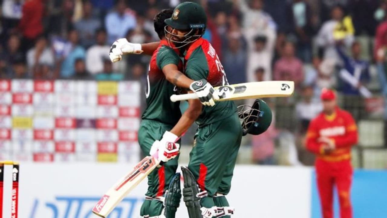 റെക്കോഡ് കൂട്ടുകെട്ടുയര്ത്തി ദാസും തമീമും; സിംബാബ്വെയ്ക്കെതിരെ ബംഗ്ലാദേശിന് കൂറ്റന് സ്കോര് റെക്കോഡ് കൂട്ടുകെട്ടുയര്ത്തി ദാസും തമീമും; സിംബാബ്വെയ്ക്കെതിരെ ബംഗ്ലാദേശിന് കൂറ്റന് സ്കോര്