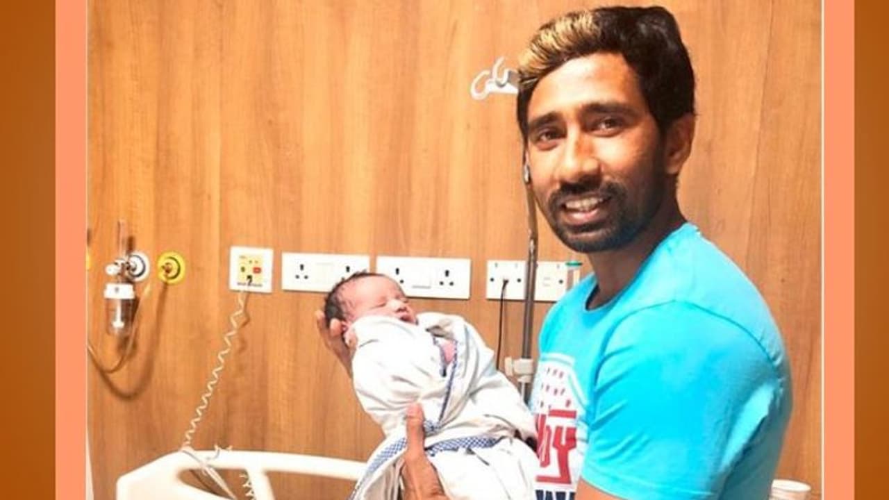 রঞ্জি ফাইনালের আগে দ্বিতীয়বার বাবা হলেন ঋদ্ধিমান সাহা