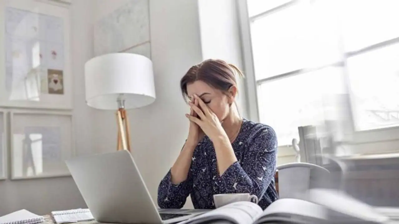 മുപ്പതുകളിലെ ഉയര്ന്ന രക്തസമ്മര്ദ്ദം ശ്രദ്ധിക്കാതെ പോകരുത് ! മുപ്പതുകളിലെ ഉയര്ന്ന രക്തസമ്മര്ദ്ദം ശ്രദ്ധിക്കാതെ പോകരുത് !