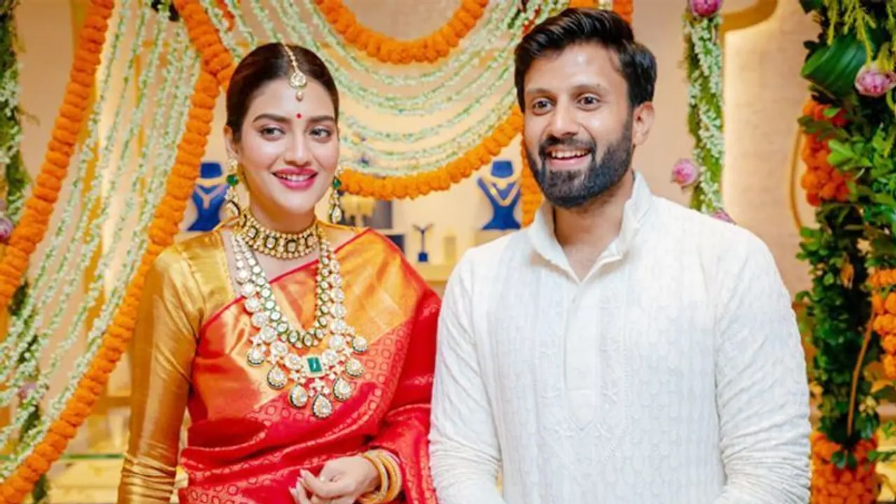 বিতর্কিত বিজ্ঞাপনের মুখ হওয়া উচিত ছিল নিখিল নুসরত, ধর্ম নিয়ে সমাজকে খোঁচা, ট্রোল্ড এনজে জুটি