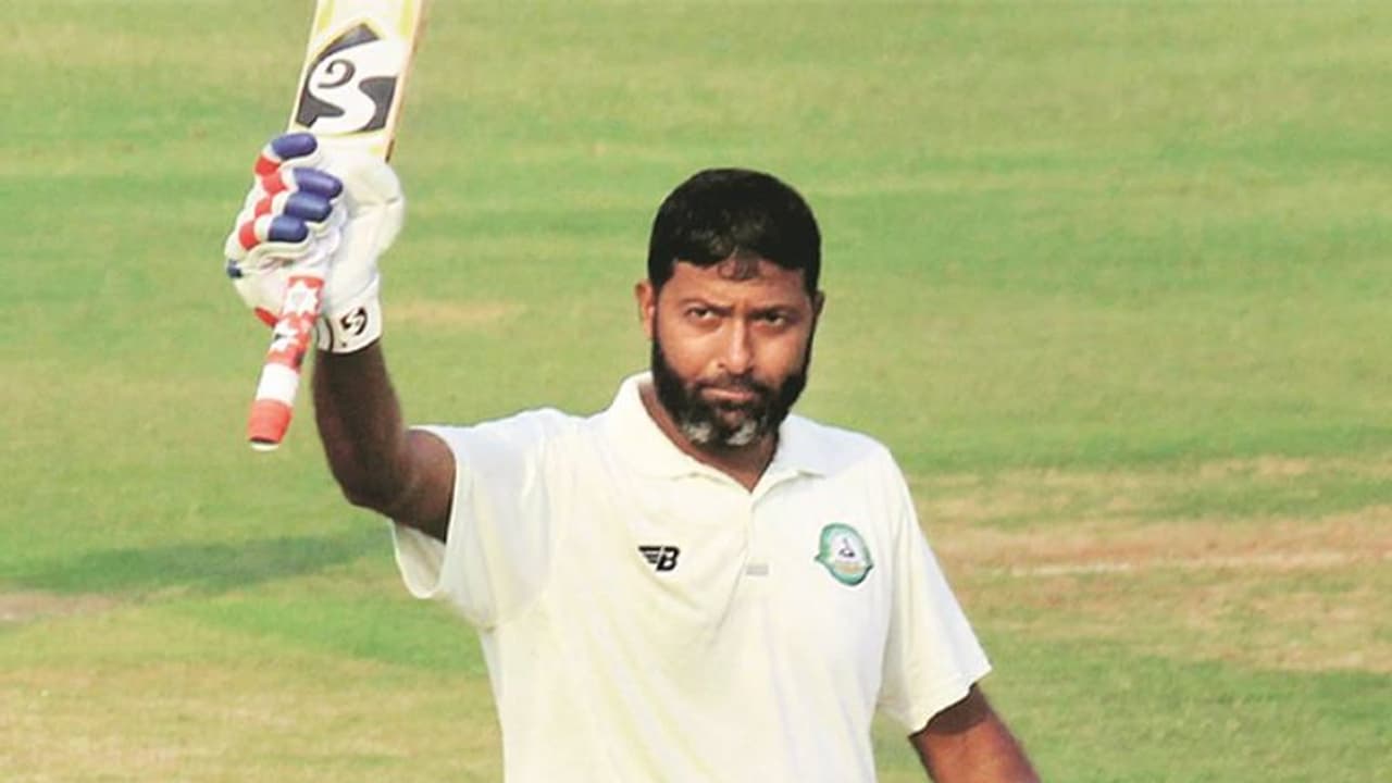 ധോണിയും കോലിയുമൊന്നുമല്ല; ബുദ്ധിമാനായ കളിക്കാരനെ തെരഞ്ഞെടുത്ത് വസീം ജാഫര് ധോണിയും കോലിയുമൊന്നുമല്ല; ബുദ്ധിമാനായ കളിക്കാരനെ തെരഞ്ഞെടുത്ത് വസീം ജാഫര്