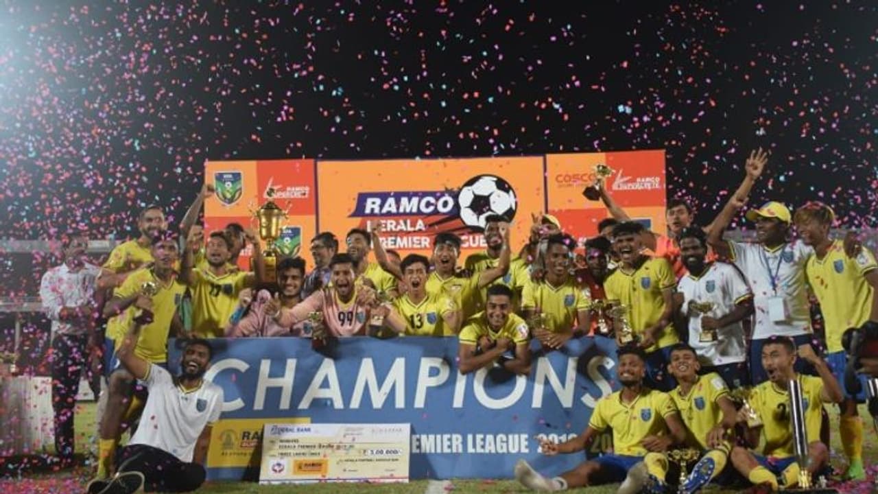 ത്രില്ലറില് ഗോകുലത്തെ തകര്ത്തു; ബ്ലാസ്റ്റേഴ്സിന് കേരള പ്രീമിയർ ലീഗ് കിരീടം ത്രില്ലറില് ഗോകുലത്തെ തകര്ത്തു; ബ്ലാസ്റ്റേഴ്സിന് കേരള പ്രീമിയർ ലീഗ് കിരീടം