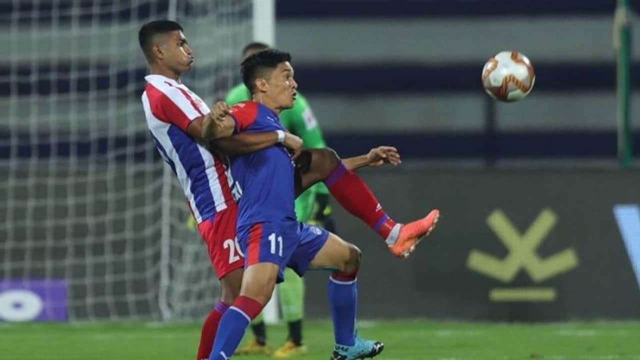 ഐഎസ്എല്: ചെന്നൈയിന്റെ എതിരാളിയെ ഇന്നറിയാം ഐഎസ്എല്: ചെന്നൈയിന്റെ എതിരാളിയെ ഇന്നറിയാം