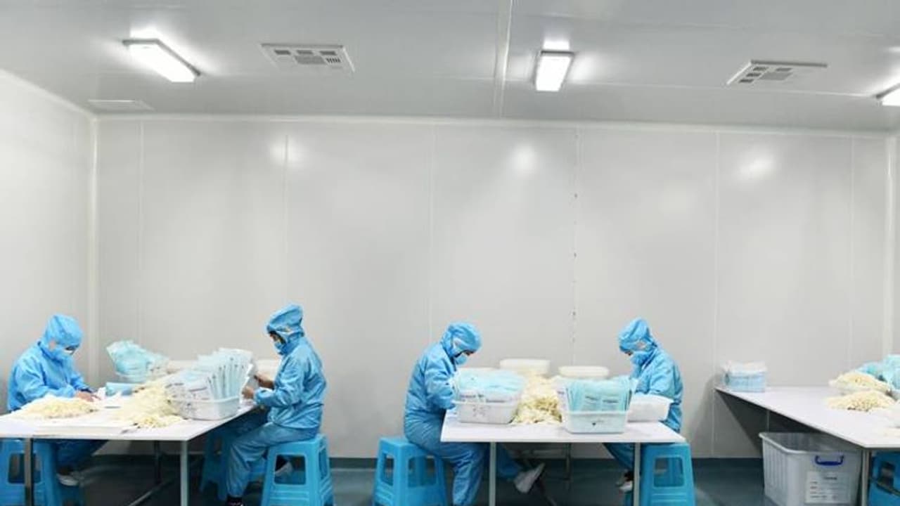 কলকাতার কোথায় হচ্ছে করোনা চিকিৎসা, দেখে নিন মহানগরের বেসরকারি কোভিড হাসপাতাল কলকাতার কোথায় হচ্ছে করোনা চিকিৎসা, দেখে নিন মহানগরের বেসরকারি কোভিড হাসপাতাল