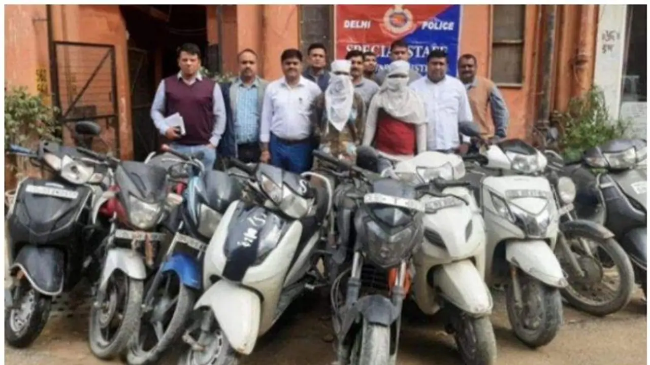 ನಿನ್ ಹತ್ರ ಬೈಕ್ ಇಲ್ಲ, ನಡ್ಕೊಂಡ್ ನಾ ಬರಲ್ಲ; ಗರ್ಲ್ಫ್ರೆಂಡ್ ಮಾತಿಗೆ 8 ಬೈಕ್ ಕದ್ದ! ನಿನ್ ಹತ್ರ ಬೈಕ್ ಇಲ್ಲ, ನಡ್ಕೊಂಡ್ ನಾ ಬರಲ್ಲ; ಗರ್ಲ್ಫ್ರೆಂಡ್ ಮಾತಿಗೆ 8 ಬೈಕ್ ಕದ್ದ!