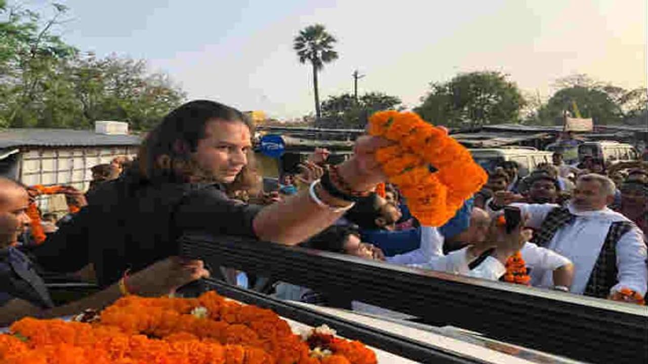 लालू यादव के बनवाए अस्पातल में ऐसा क्या हुआ जो डॉक्टरों पर भड़क गए तेज प्रताप? लालू यादव के बनवाए अस्पातल में ऐसा क्या हुआ जो डॉक्टरों पर भड़क गए तेज प्रताप?