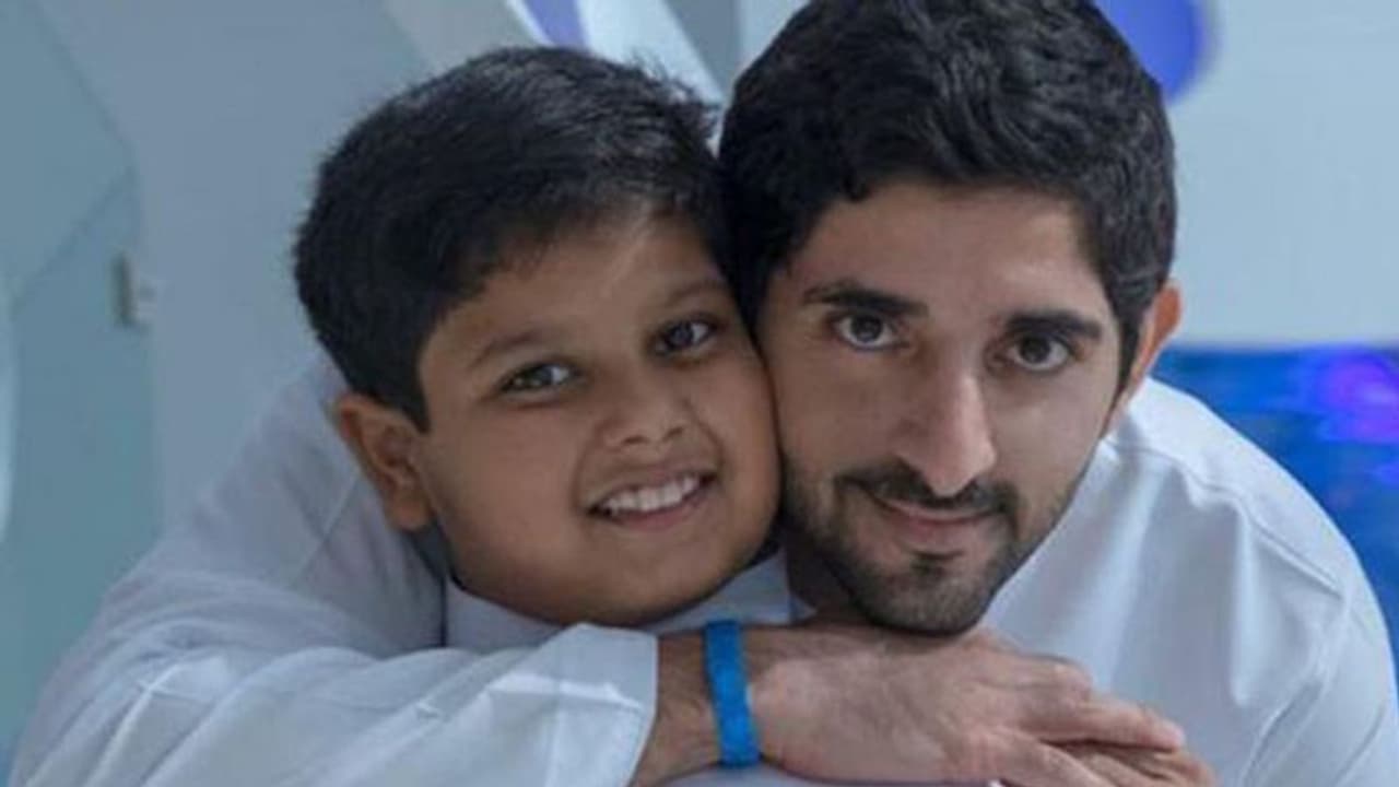 दुबई के युवराज से मिलना चाहता था कैंसर पीड़ित भारतीय बच्चा, पूरी हुई हसरत दुबई के युवराज से मिलना चाहता था कैंसर पीड़ित भारतीय बच्चा, पूरी हुई हसरत