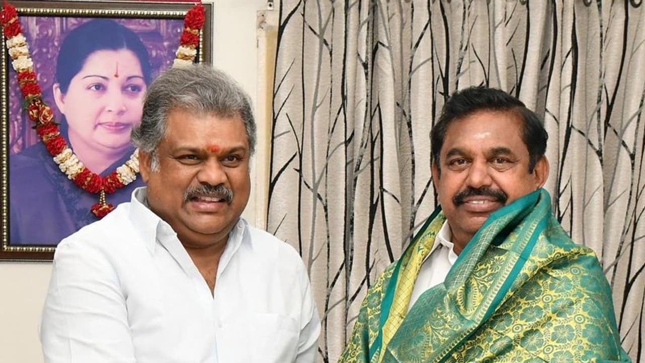 வாய்ப்பை முழுமையாய் பயன்படுத்துவோம்..! எடப்பாடியை நேரில் சந்தித்து நன்றி தெரிவித்த வாசன்..!