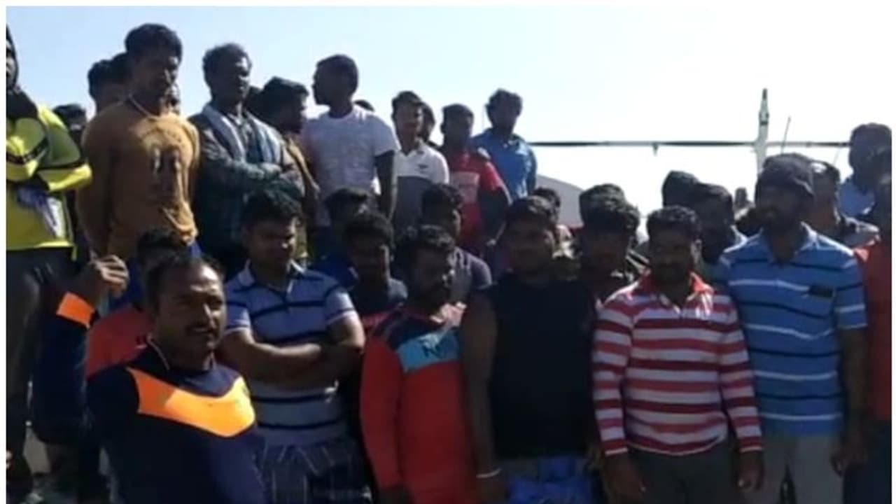 ഇറാനില്‍ കുടുങ്ങിയവരെ തിരിച്ചെത്തിക്കാന്‍ ഇന്ത്യ വിമാനം അയക്കും; മത്സ്യതൊഴിലാളികളുടെ കാര്യത്തിൽ അവ്യക്തത