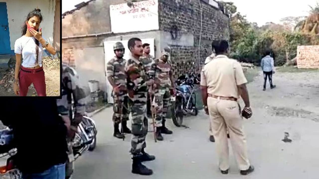 নাচের ছন্দে মাতানো হল না দোল, নৌকাডুবির পর হুগলীর বুকে এখনও নিখোঁজ তরুণী নাচের ছন্দে মাতানো হল না দোল, নৌকাডুবির পর হুগলীর বুকে এখনও নিখোঁজ তরুণী