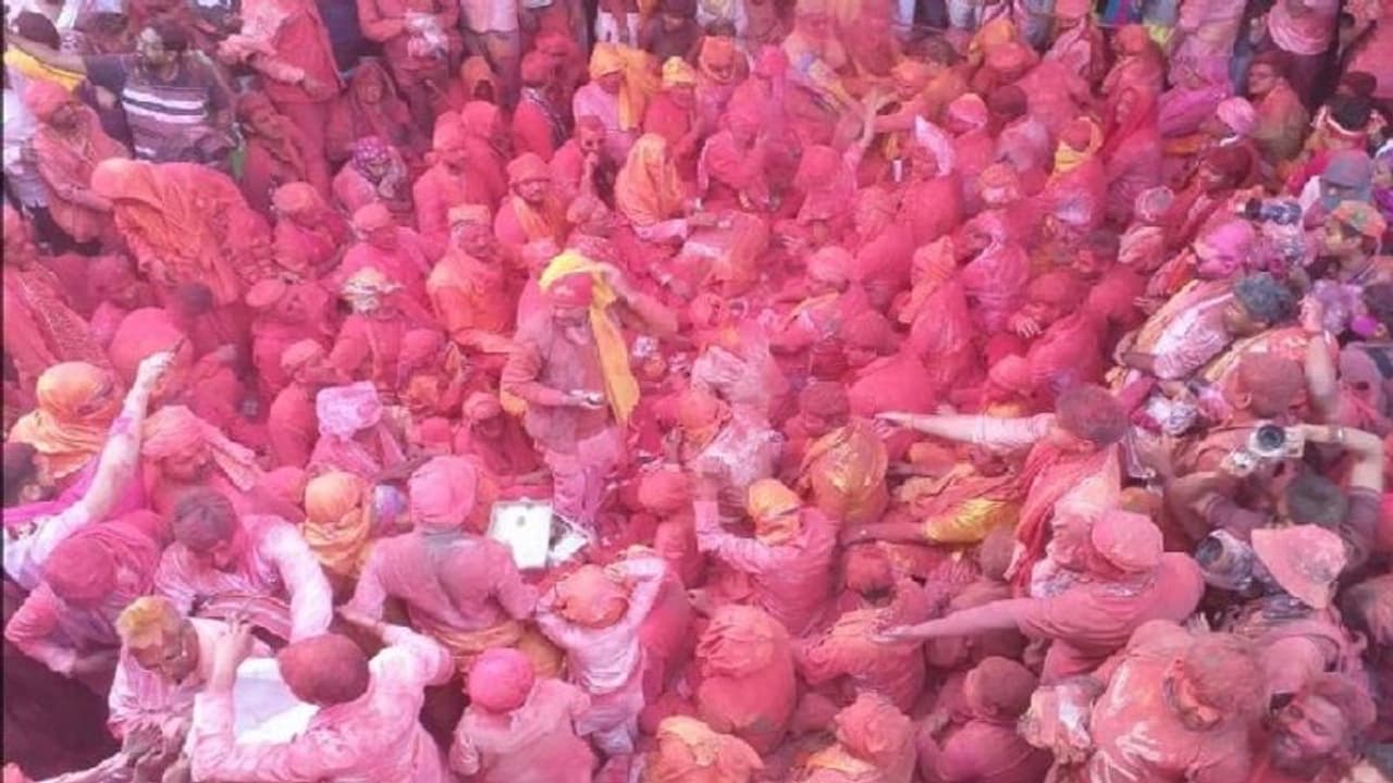 ಹೋಳಿ ಹಬ್ಬ: ಸವರ್ಣೀಯರು ದಲಿತರ ಮಧ್ಯೆ ಮಾರಾಮಾರಿ!