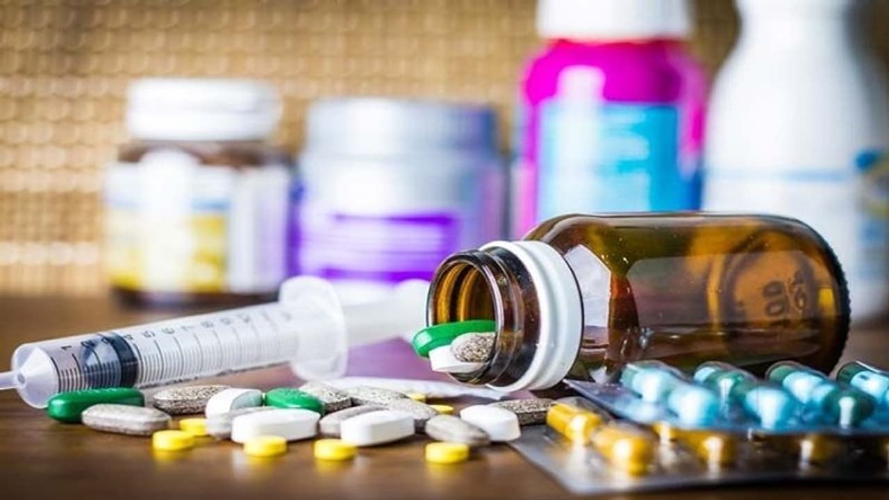 Dakshina kannada ಅಶಕ್ತರಿಗೆ ಶಾಶ್ವತ ಉಚಿತ ಔಷಧಿ ವಿತರಣೆ