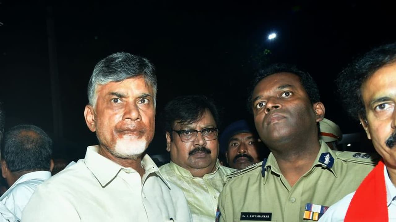 కరోనా నుండి బయటపడక ముందే...భారత్ కు పొంచివున్న మరో ఉపద్రవం: చంద్రబాబు హెచ్చరిక