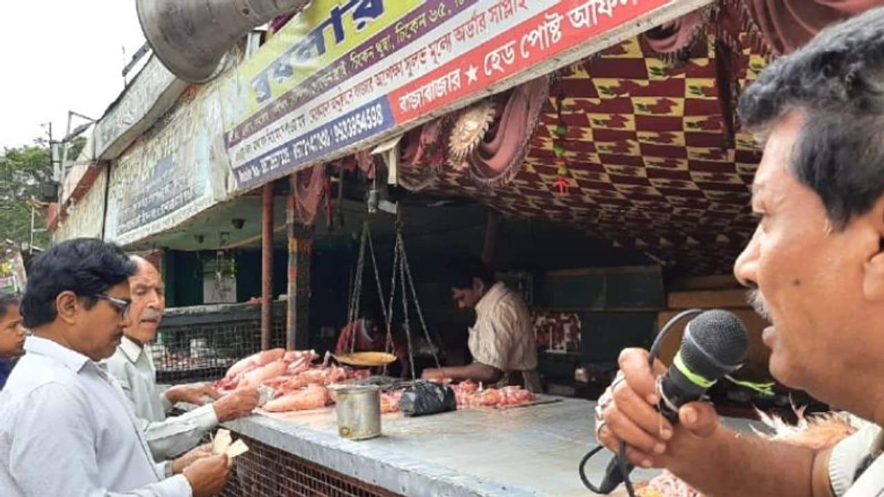 করোনার ভয় নেই মুরগিতে, অভয় দিচ্ছে স্বাস্থ্য় দফতর