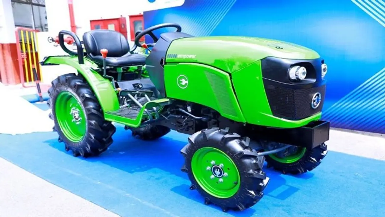సెల్ఫ్ డ్రైవింగ్ ఈ ట్రాక్టర్ వచ్చేసింది...త్వరలో అందుబాటులోకి.. సెల్ఫ్ డ్రైవింగ్ ఈ ట్రాక్టర్ వచ్చేసింది...త్వరలో అందుబాటులోకి..