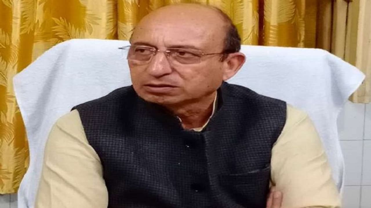 इसलिए यूपी में शुरू हुई 800 डॉक्टरों के बर्खास्तगी की प्रक्रिया, जल्द तैनात होंगे नये डॉक्टर