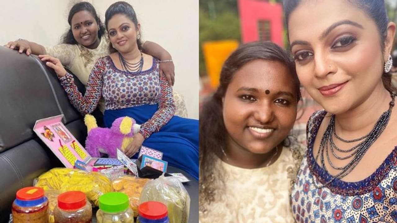 'ചിലർ എത്ര പെട്ടെന്നാണ് ഹൃദയത്തിലേക്കൊരു കസേര വലിച്ചിടുന്നത് !'; ആരാധികയ്ക്കൊപ്പം അശ്വതി ശ്രീകാന്ത് 'ചിലർ എത്ര പെട്ടെന്നാണ് ഹൃദയത്തിലേക്കൊരു കസേര വലിച്ചിടുന്നത് !'; ആരാധികയ്ക്കൊപ്പം അശ്വതി ശ്രീകാന്ത്