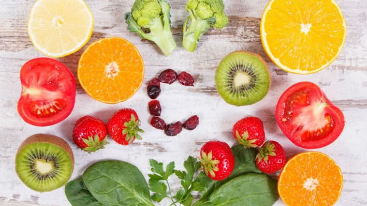 ഭയം അകറ്റി ഭക്ഷണത്തില് ശ്രദ്ധിക്കൂ; രോഗങ്ങളെ നേരിടാന് പ്രാപ്തരാകൂ... ഭയം അകറ്റി ഭക്ഷണത്തില് ശ്രദ്ധിക്കൂ; രോഗങ്ങളെ നേരിടാന് പ്രാപ്തരാകൂ...