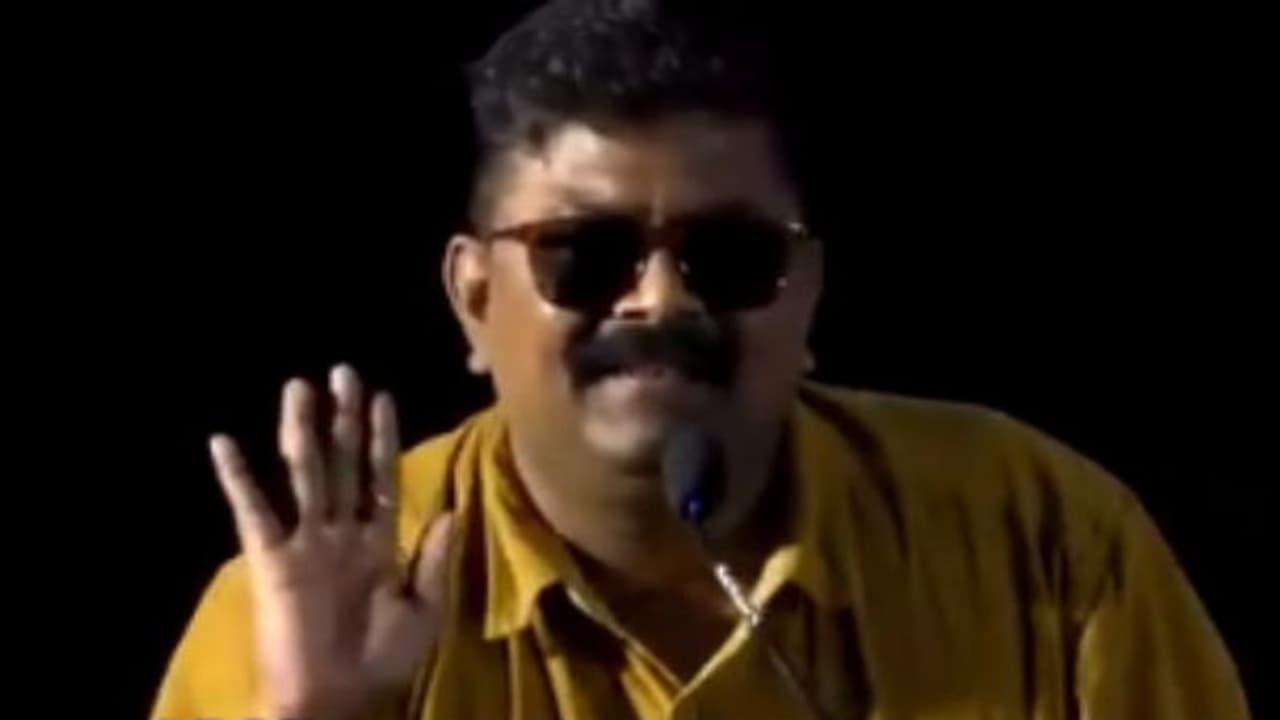 அடுத்த பட அறிவிப்பை 00:00 AM மணிக்கு அறிவிக்கிறேன்... முன்னணி இயக்குனரின் ட்விட்..! அடுத்த பட அறிவிப்பை 00:00 AM மணிக்கு அறிவிக்கிறேன்... முன்னணி இயக்குனரின் ட்விட்..!