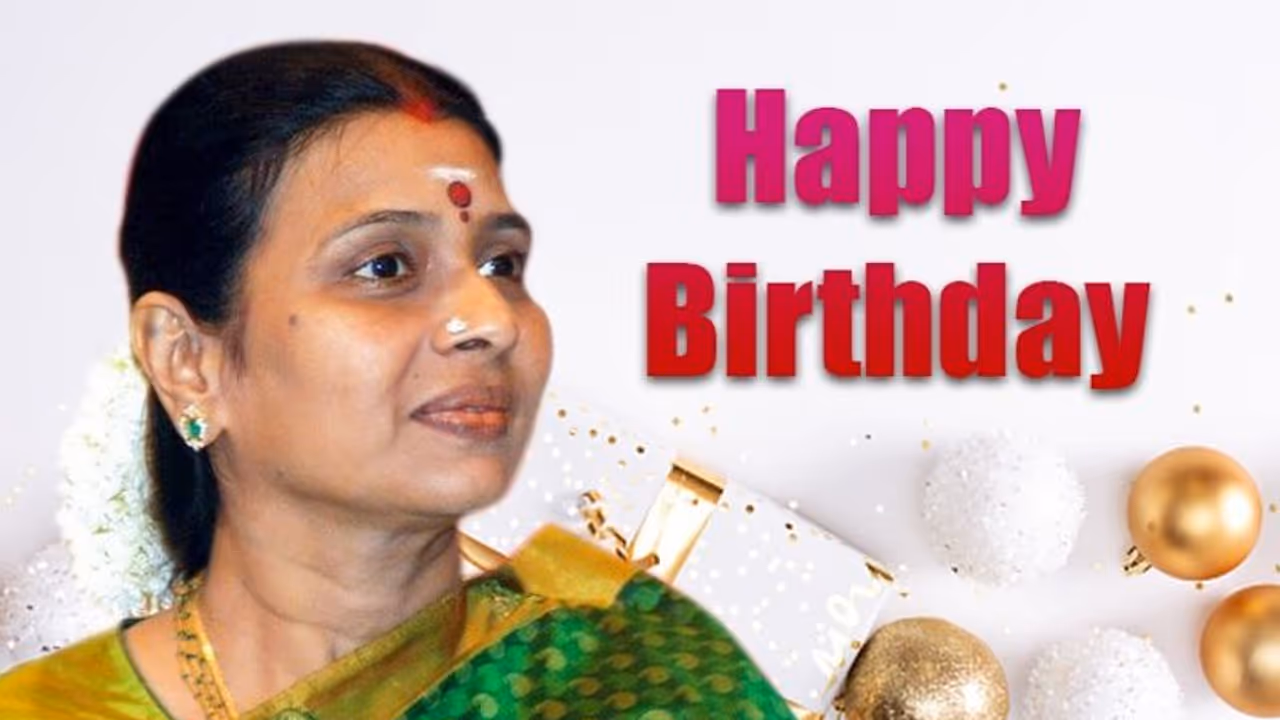 பிறந்த நாள் வாழ்த்துக்கள் "துர்கா ஸ்டாலின்"! சாதுர்த்தியமாக சாதிக்கும் சாதனை பெண்மணி..!