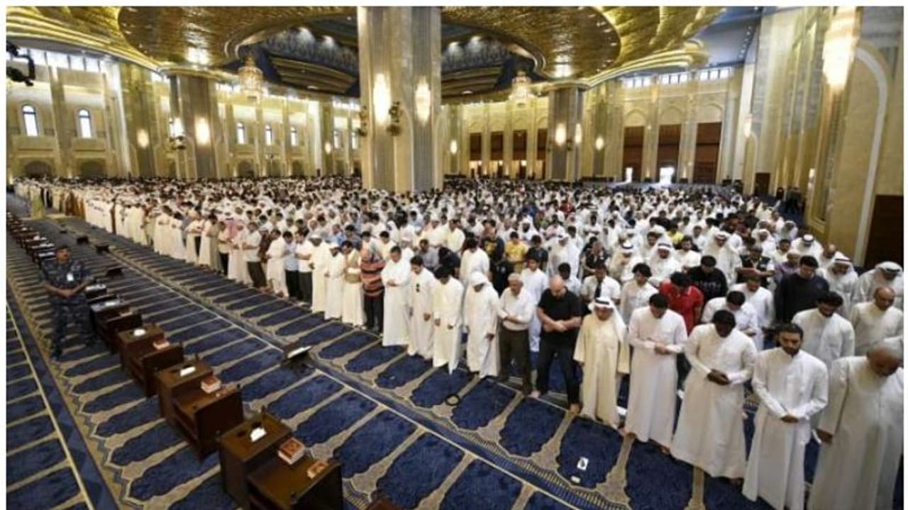 കൊവിഡ് 19: കുവൈത്തില്‍ പള്ളികളില്‍ നമസ്കാരത്തിന് നിരോധനം