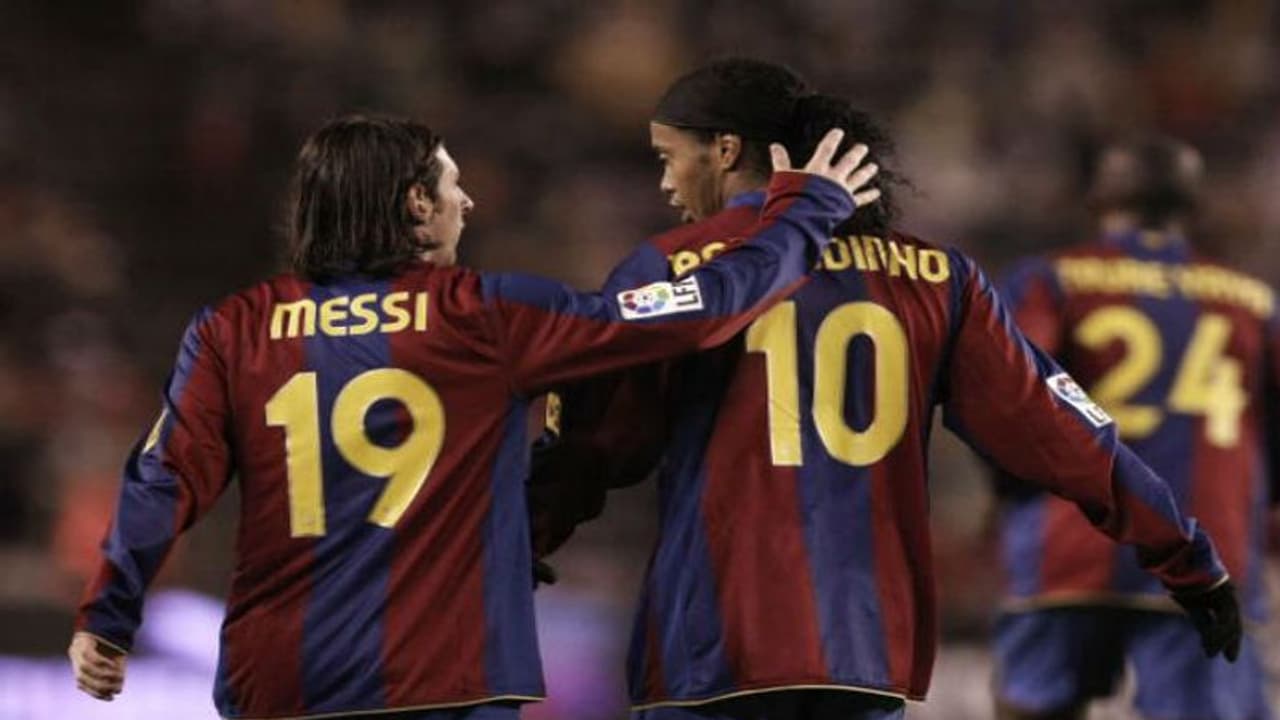 বন্ধু রোনাল্ডিনহোকে বাঁচাতে এগিয়ে এলেন মেসি, খরচ করছেন ৩৩ কোটি টাকা